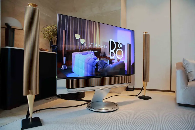 คอนโด The Strand Thonglor X แบง แอนด์ โอลูฟเซน (B & O) โชว์การแมทช์ชุดโฮมเธียเตอร์ที่สุดแห่งปี ส่งมอบความหรูหรา ที่สุดของการดีไซน์