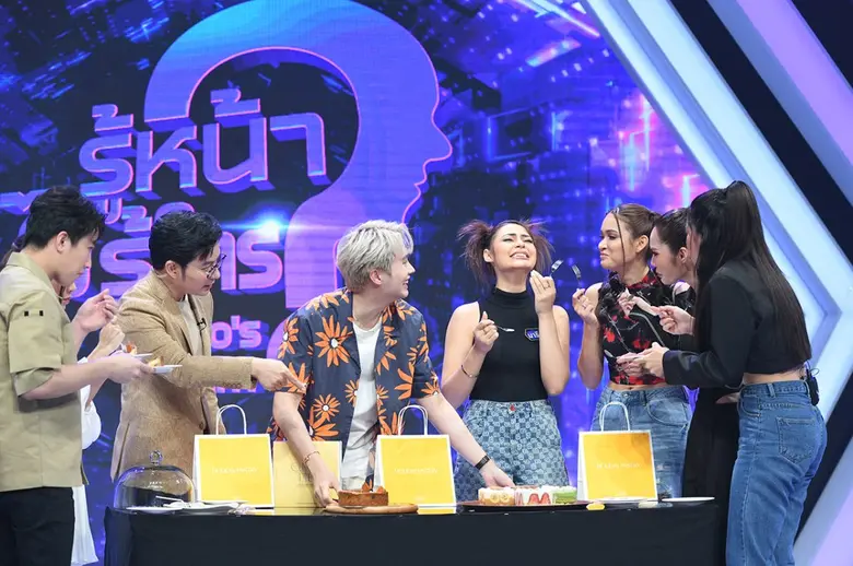 ต้อนรับคริสมาสต์ด้วยเทปพิเศษ รวมความน่ารัก สดใส ของสาวๆ มิสแกรนด์
