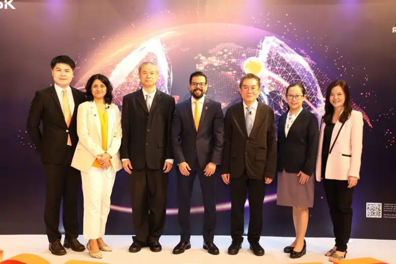 สมาคมอุรเวชช์แห่งประเทศไทย ในพระบรมราชูปถัมภ์ โดย ร...