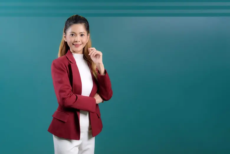 เห็นเงียบๆ แต่งานเพียบนะคะ สำหรับ บมจ.โกล...