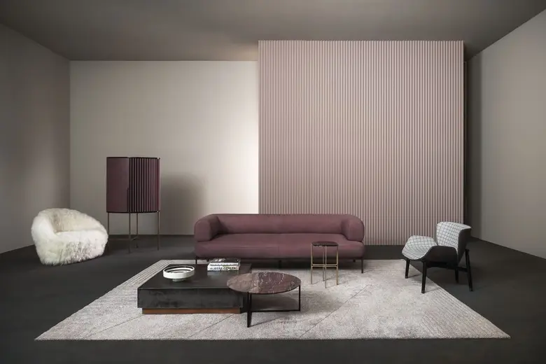 แบรนด์ : BAXTER รุ่น : Belt Sofa ออกแบบ :...