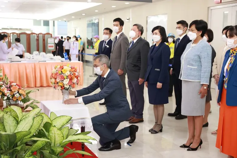 ทีเอ็มบีธนชาต หรือ ทีทีบี นำโดย นายปิติ ต...