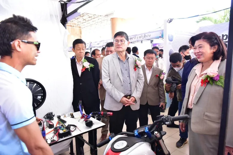 อว. รุก โชว์งานวิจัยใน "มหกรรมงานวิจัยส่วนภูมิภาค 2566" ส่งเสริมภูมิปัญญาล้านนาและโมเดลเศรษฐกิจใหม่ BCG ที่จังหวัดลำปาง