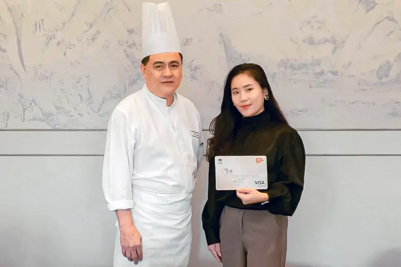 "เคทีซี" หรือ บริษัท บัตรกรุงไทย จำกัด (ม...