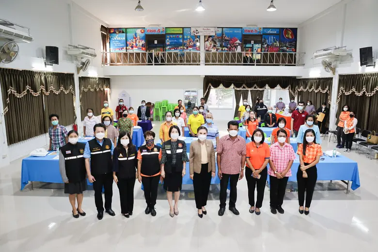 รมว.สุชาติ ส่ง 'ที่ปรึกษา' เปิดกิจกรรมสร้างความเข้มแข็งชมรมแรงงานนอกระบบ สร้างการรับรู้กฎหมายแรงงาน เข้าถึงสิทธิความคุ้มครอง