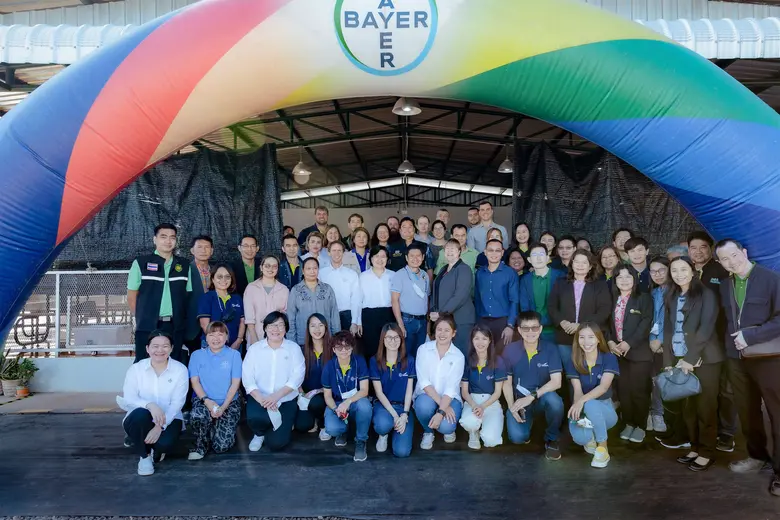 The delegation from the Agricultural Department visits Bayer GSPP site in Sakon Nakhon