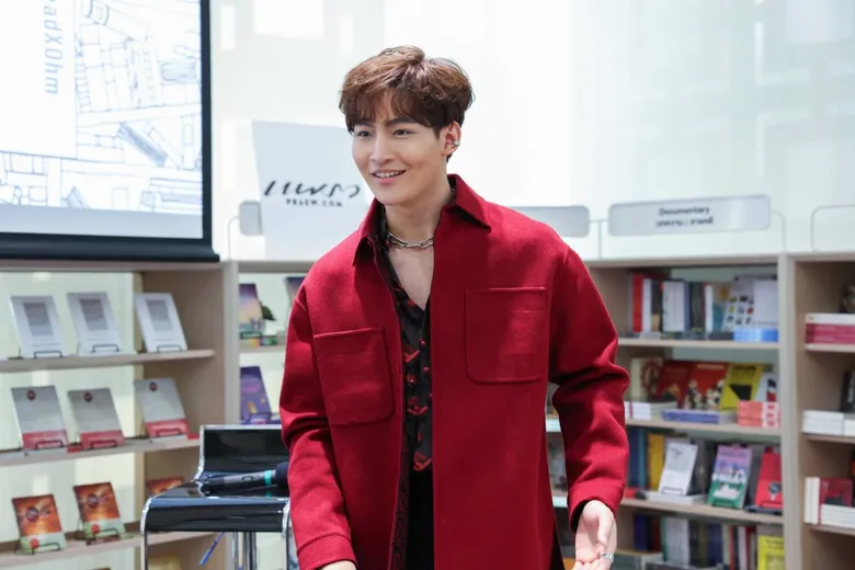 โอห์ม - ฐิติวัฒน์ ชวนอ่านเพื่อการพัฒนาตนเอง ในกิจกรรม "แพรว Meet & Read"