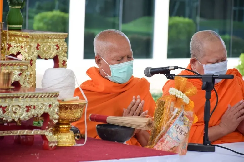 กทม.ส่งเสริมวัฒนธรรมประเพณีทางศาสนา พร้อมสนับสนุนโครงการเข้าวัดปฏิบัติธรรมวันธรรมสวนะ