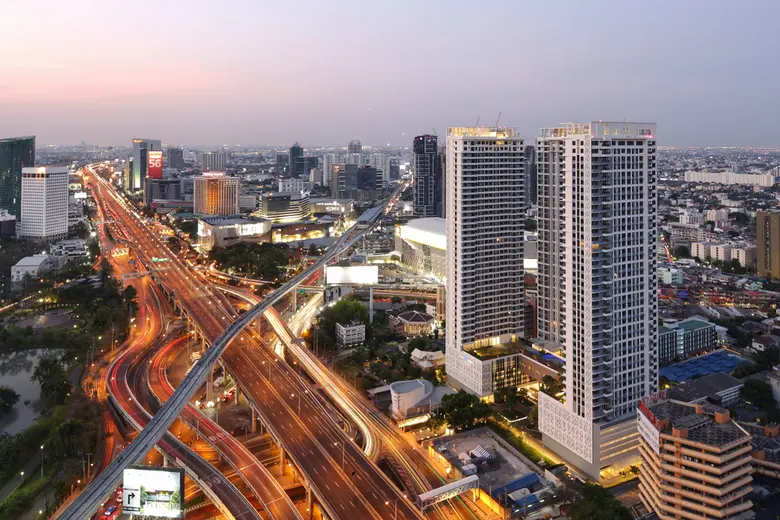 ลาดพร้าว อีกหนึ่งย่านในกรุงเทพฯ ที่เป็นย่...