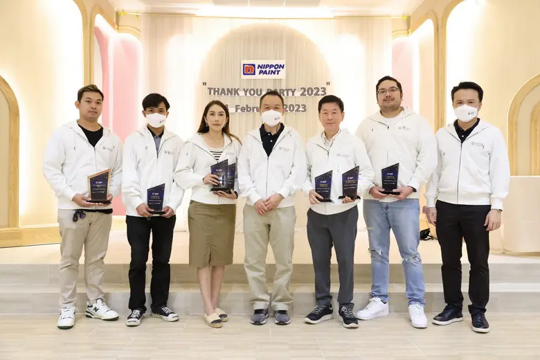 นายนพดล ศรีสินรุ่งเรือง ผู้จัดการทั่วไป บ...
