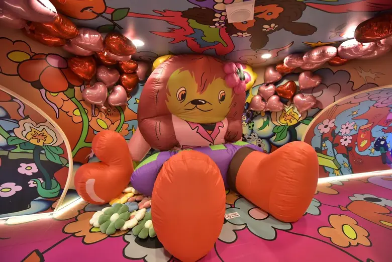 สยามเซ็นเตอร์ตกแต่งสุดล้ำรับเทศกาลแห่งความรัก กับ "Siam Center Presents The Rabbit Year of Luck and Love 2023"