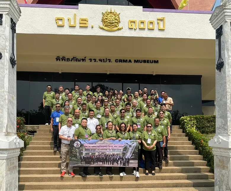 หลักสูตร ปบก. 7 ลงพื้นที่มอบทุนการศึกษา -คอมพิวเตอร์-อุปกรณ์การศึกษาและปลูกป่า