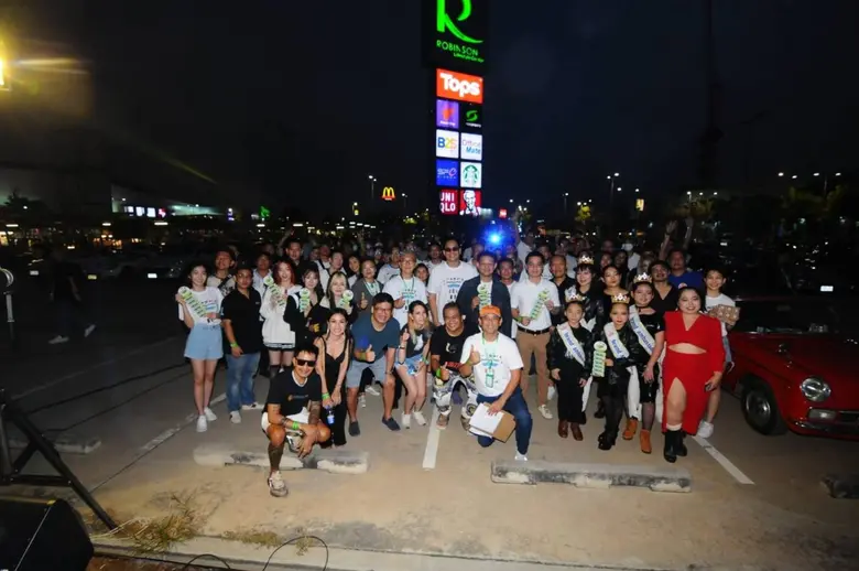 ประสบความสำเร็จอย่างสวยงามกับงาน "เปิดประ...