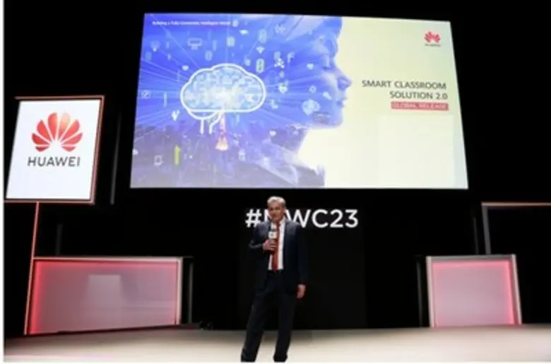 หัวเว่ย (Huawei) เปิดตัวโซลูชันห้องเรียนอ...