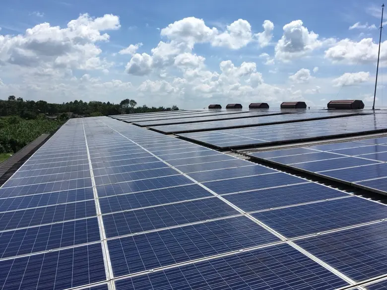 UAC ผนึก "ReAcc" ส่งโรงไฟฟ้า Solar ซื้อขาย I - REC