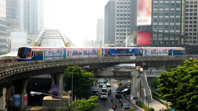 ซัมซุงส่งรถไฟฟ้าขบวนพิเศษ เป็นตัวแทนส่งมอ...