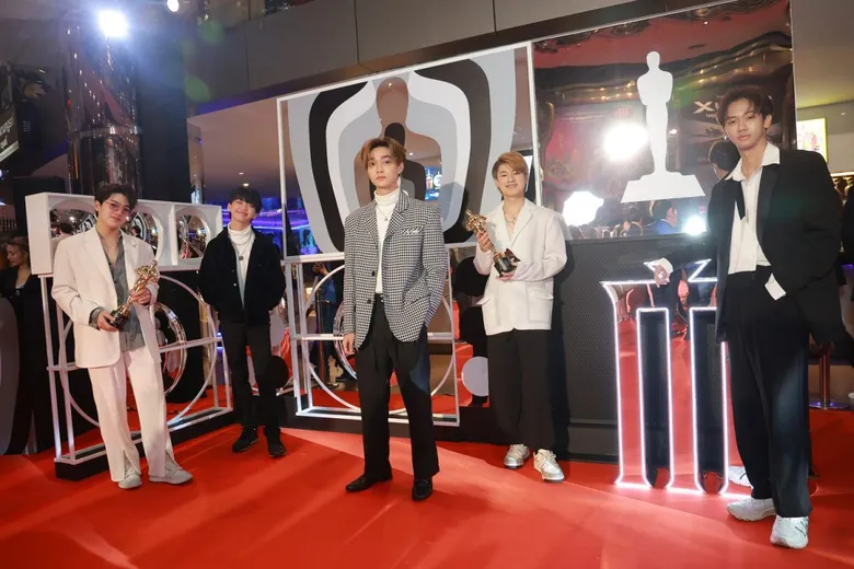 เมเจอร์ ซีนีเพล็กซ์ กรุ้ป ร่วมกับ ทรูวิชั่นส์ และ ทรูวิชั่นส์ นาว จัดงาน "OSCARS PARTY" ถ่ายสดงานประกาศผลรางวัลออสการ์ครั้งที่ 95 ให้ชมฟรี!