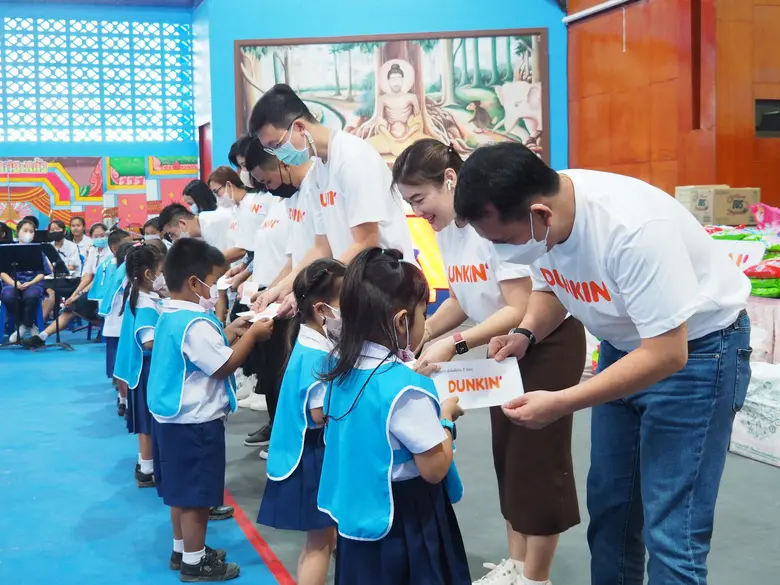 บริษัท โกลเด้น โดนัท (ประเทศไทย) จำกัด นำ...
