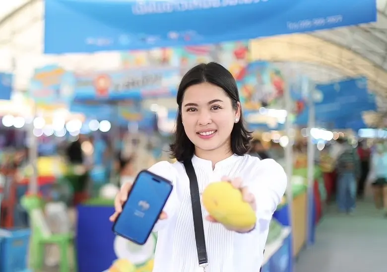 นายขจรเกียรติ รักพานิชมณี ผู้ว่าราชการจัง...