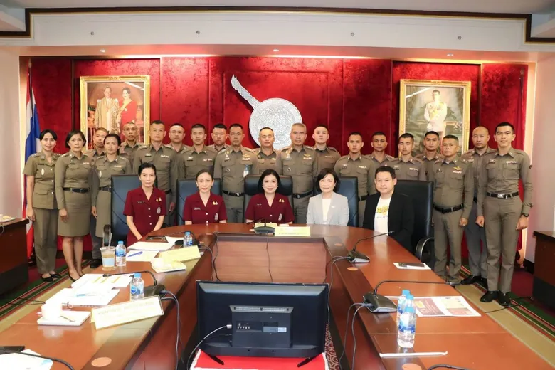 ตลาดหลักทรัพย์ฯ ร่วมกับ สำนักงานตำรวจแห่งชาติ และสมาคมแม่บ้านตำรวจ คัดเลือกบุคคลต้นแบบโครงการ 1 โรงพัก 1 บุคคลต้นแบบ ภ.จว. จันทบุรี