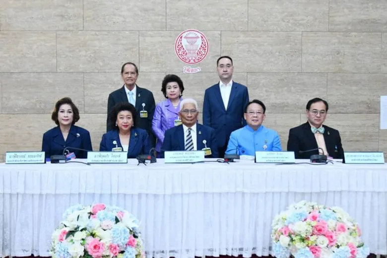 รองอธิการบดีสถาบันดนตรีกัลยาณิวัฒนา ร่วมแถลงข่าวการจัดงานนิทรรศการเฉลิมพระเกียรติสมเด็จพระเจ้าพี่นางเธอเจ้าฟ้ากัลยาณิวัฒนา ในโอกาสเฉลิมฉลอง 100 ปีประสูติ