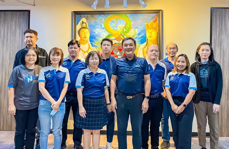 นายสุรเดช มุขยางกูร ประธานกรรมการบริหาร เอสวีแอล กร...