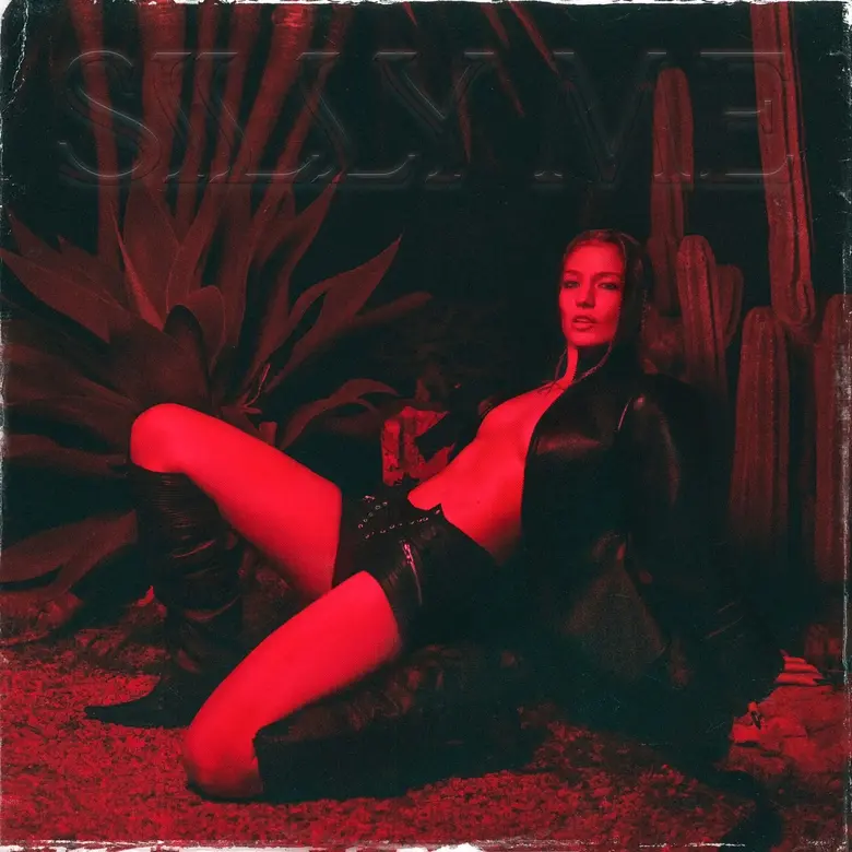 "Jess Glynne" คัพแบ็คอย่างเป็นทางการพร้อมซิงเกิลใหม่ "Silly Me" เพลงที่เกี่ยวกับการเรียนรู้ และเติบโตจากข้อผิดพลาดของตัวเอง