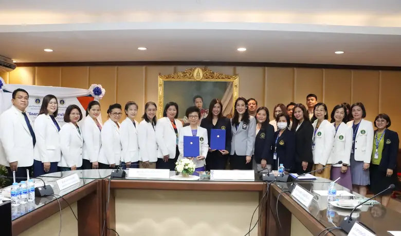 พยาบาลมหิดล ร่วมกับ CMMU เปิดหลักสูตร "เรียนป.ตรีพยาบาลควบป.โทการจัดการ" สร้างพยาบาลรุ่นใหม่ หัวใจบริหาร