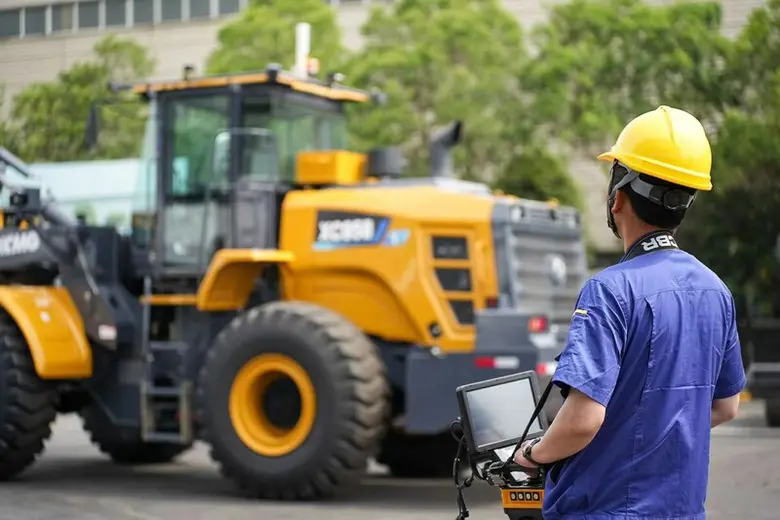 เอ็กซ์ซีเอ็มจี แมชชินเนอรี่ (XCMG Machine...