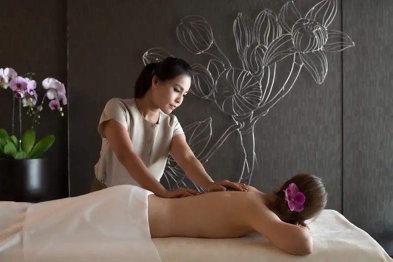 ขอเชิญทุกท่านมาปรนนิบัติร่างกายและผ่อนคลา...