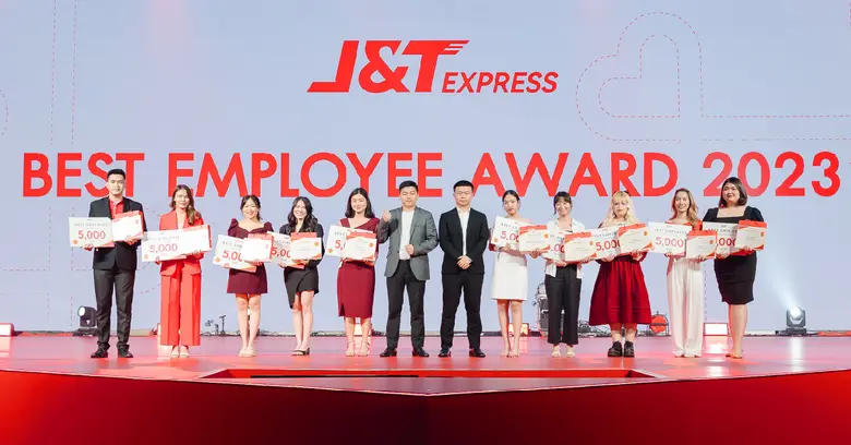 เจแอนด์ที เอ็กซ์เพรส (J&T Express) บริษัท...