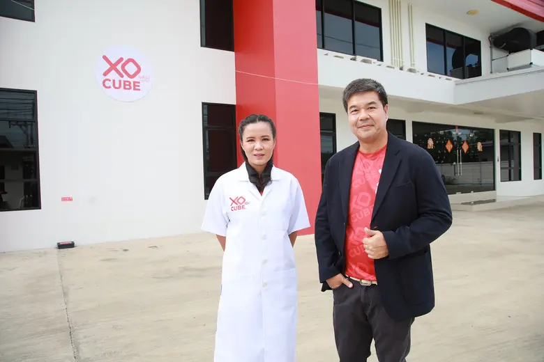 เปิดอาณาจักร "ราชากาแฟ" กาแฟก้อน "โซคิ้วบ์ - XO CUBE" กาแฟสดรูปแบบก้อนฟรีซดราย เจ้าแรกในไทย" ประตูสู่ 8 เส้นทางลับ กาแฟก้อน XO Cube"