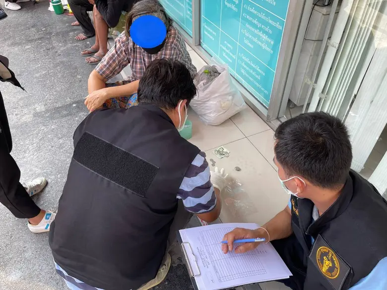 กทม.บูรณาการความร่วมมือจัดระเบียบแก้ปัญหาคนเร่ร่อน - ขอทานในพื้นที่สาธารณะ