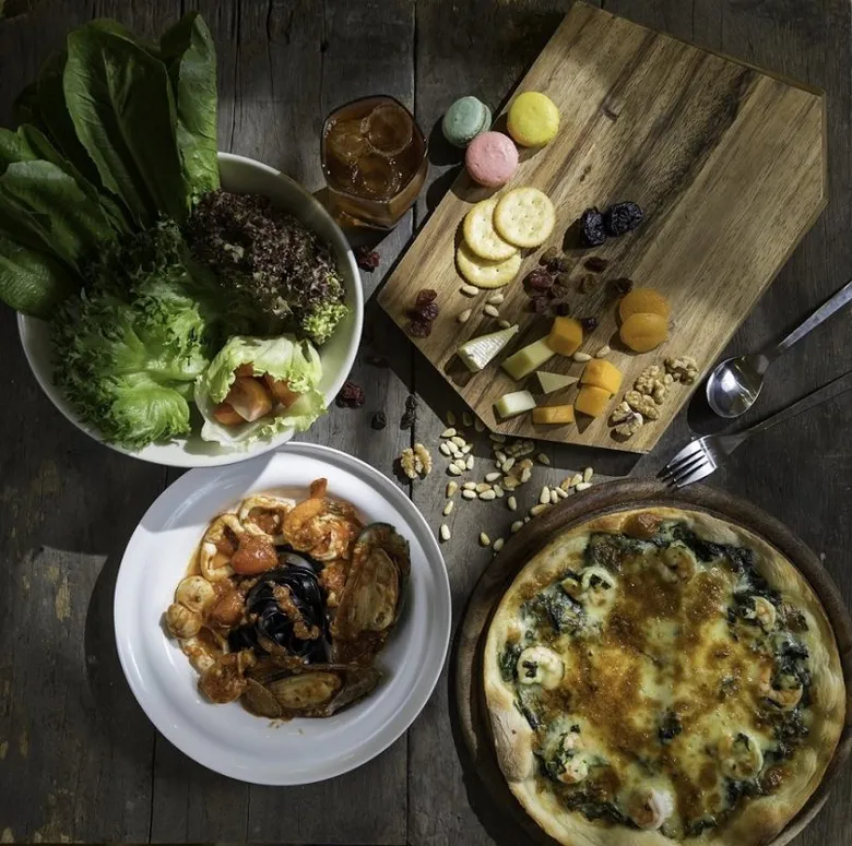 Exceptional Italian-Thai Lunch Buffet on Lang Suan every Wednesday and Sunday Afternoon at No.43 Italian Bistro Restaurant, Cape House Hotel, Bangkok