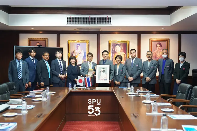 ผู้ช่วยศาสตราจารย์ ดร.วิรัช เลิศไพฑูรย์พั...