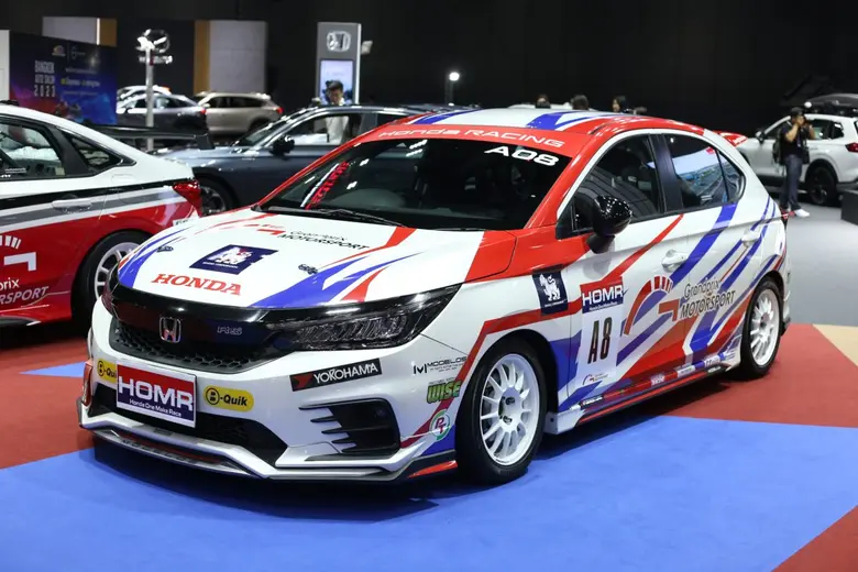 Honda Showcases its Sporty DNA led by the Civic Type R, Along with Other Vehicles Featuring Modulo Accessories and from the Honda One Make Race