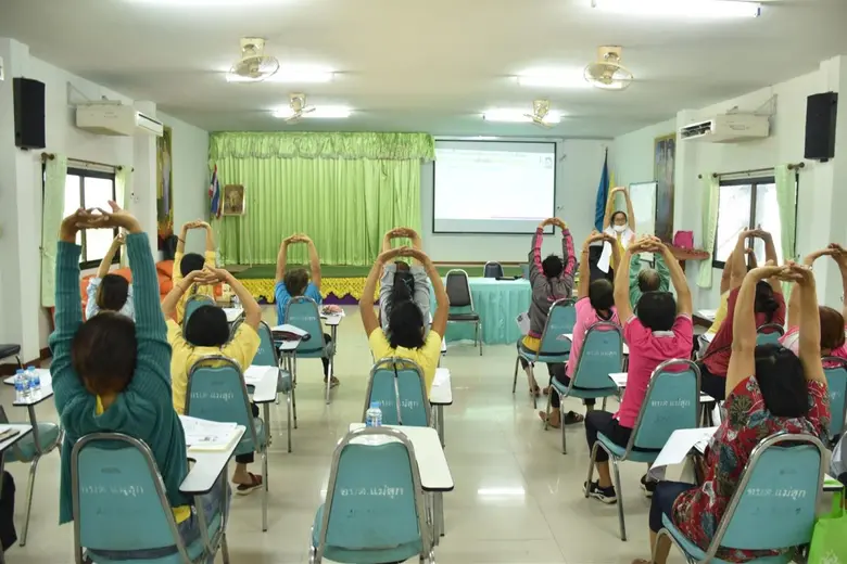 สหเวชศาสตร์ ม.พะเยา ลงพื้นที่จัดกิจกรรมส่งเสริมการพัฒนาผลิตภัณฑ์ และการดูแลสุขภาพเพื่อป้องกันการบาดเจ็บจากการทำงาน