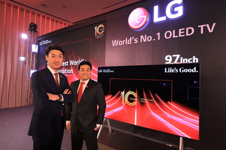 แอลจี ฉลอง 10 ปีแห่งผู้นำนวัตกรรม OLED ส่งทีวีจอยักษ์ระดับโลกเจาะกลุ่มลูกค้าไฮเอนด์ พร้อมประเดิมตลาดไลฟ์สไตล์ทีวีที่โดดเด่นด้วยเทคโนโลยีและดีไซน์