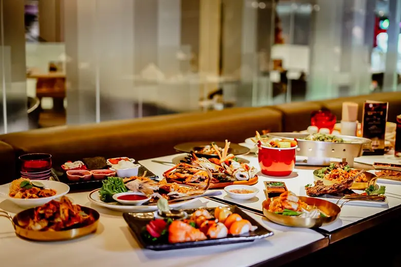โปรโมชั่น Thai Twist Buffet Dinner ที่ห้องอาหารซิตี้ บิสโทร "มา 4 จ่าย 3"!