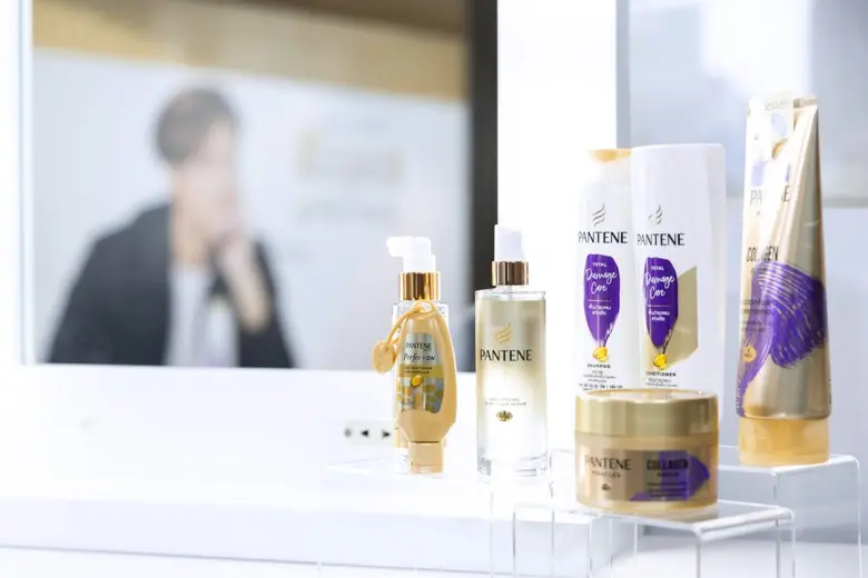 "แพนทีน" เฉลิมฉลองผมสวยสุขภาพดีแบบไม่พึ่งโชค ในงาน PANTENE BEST HAIR with Jackson Wang เผยเคล็ด (ไม่) ลับ ดูแลผมสวย ฟื้นฟูผมเสีย จากแฮร์สไตลิสต์ระดับโลก