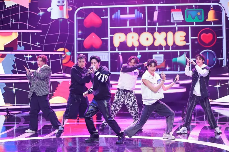 โยกหัวเบา ๆ ไปกับวงดนตรีป๊อปร็อกแห่งยุค…ข...