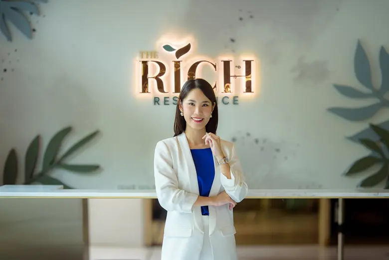 บมจ. ริชี่ เพลซ 2002 (RICHY) ประกาศความสำ...