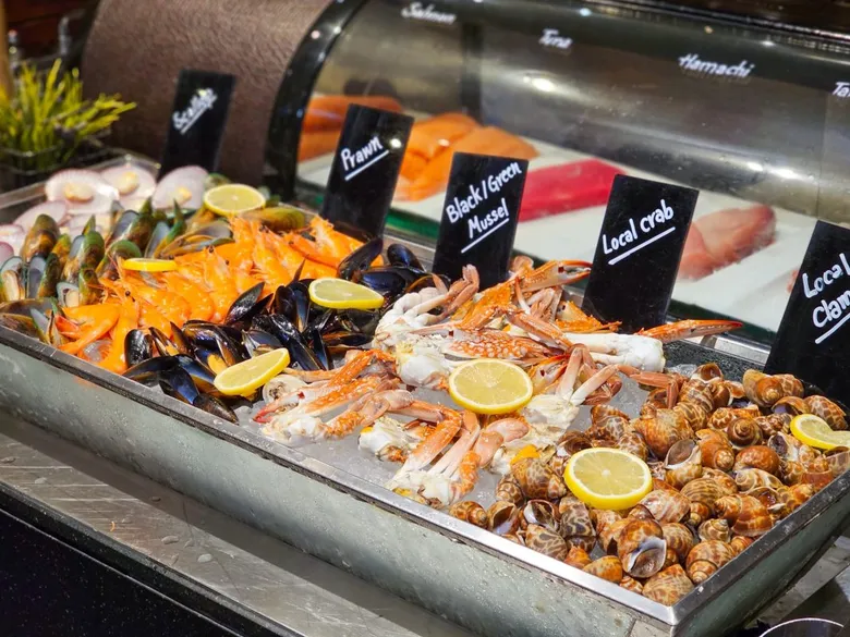 La Belle Vie weekend buffet dinner, the good-life experience has arrived at Latest Recipe, Le Meridien Suvarnabhumi, Bangkok Golf Resort and Spa