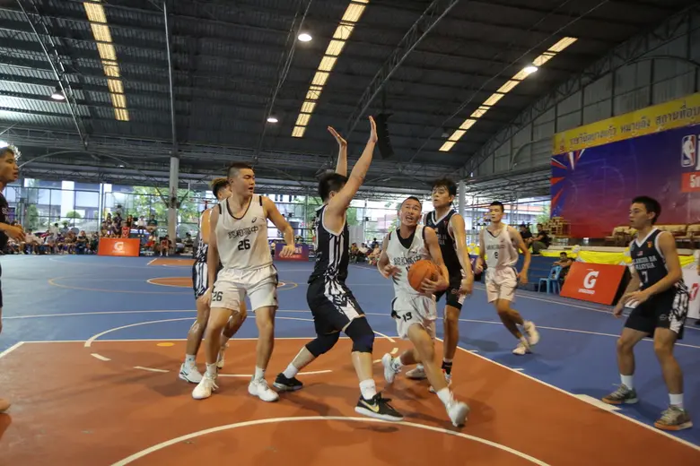 โรงเรียนสิรินธรราชวิทยาลัย และ Jinhe High School คว้าแชมป์ทัวร์นาเมนต์ JR.NBA 5V5 ประเทศไทย รุ่นอายุไม่เกิน 18 ปี