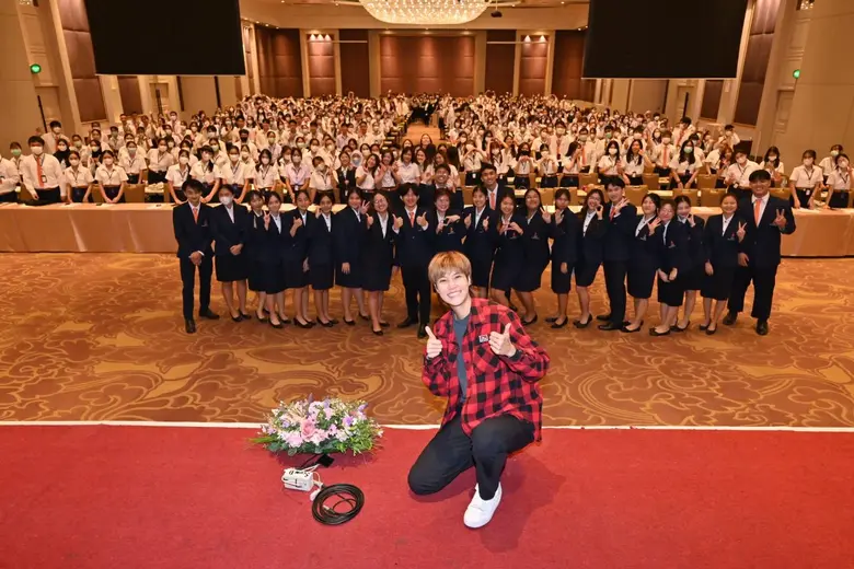 "ชีวิตคิดบวก คือ มองโลกตามความเป็นจริง เห...