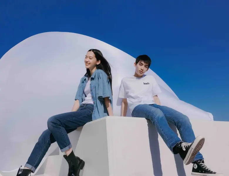 Levi's(R) นำคอลเลกชั่น Performance Cool ก...