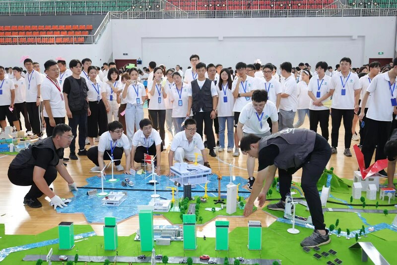 เซี่ยงไฮ้ อิเล็กทริก (Shanghai Electric) ...