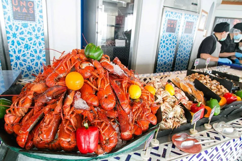Indulge in an Unparalleled Champagne Brunch Experience at UNO MAS, Centara Grand at CentralWorld