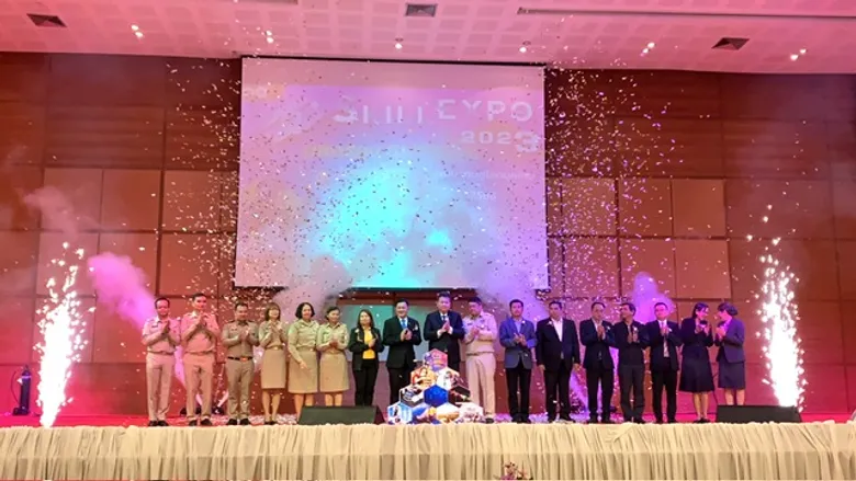 เริ่มแล้ว ! มหกรรม Skill Expo กำแพงเพชร พลิกโฉมการพัฒนาคนสู่โลกยุคใหม่" แรงงานไทย รู้เท่าทันเทคโนโลยี