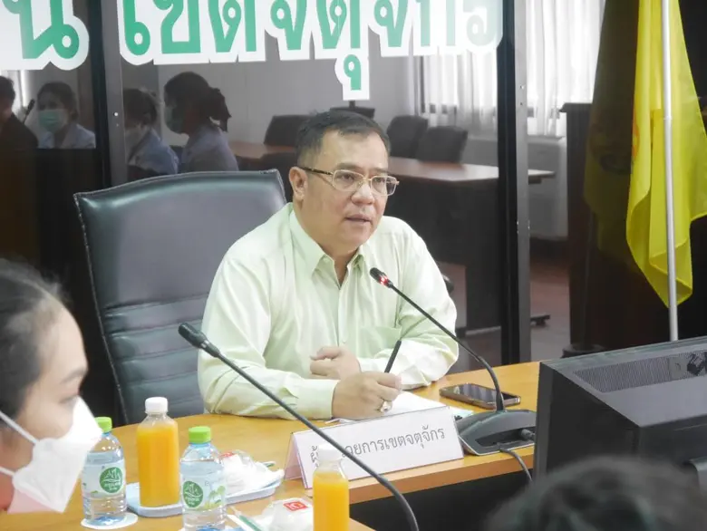 นายพรเลิศ เพ็ญพาส ผู้อำนวยการเขตจตุจักร ก...